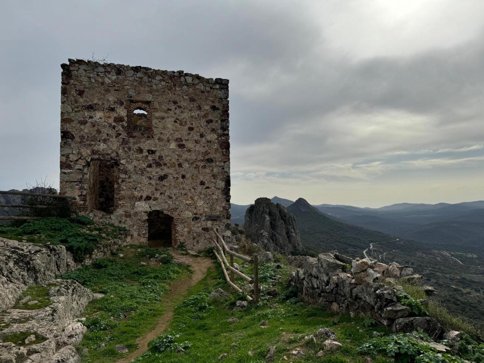 Гостевой дом Alma De Villuercas Кабаньяс-дель-Кастильо Экстерьер фото